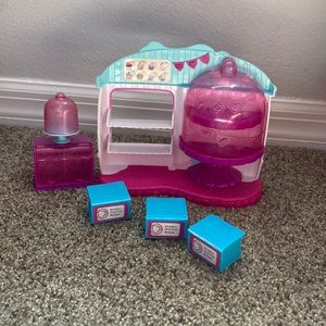 Shopkins cupcake toy set